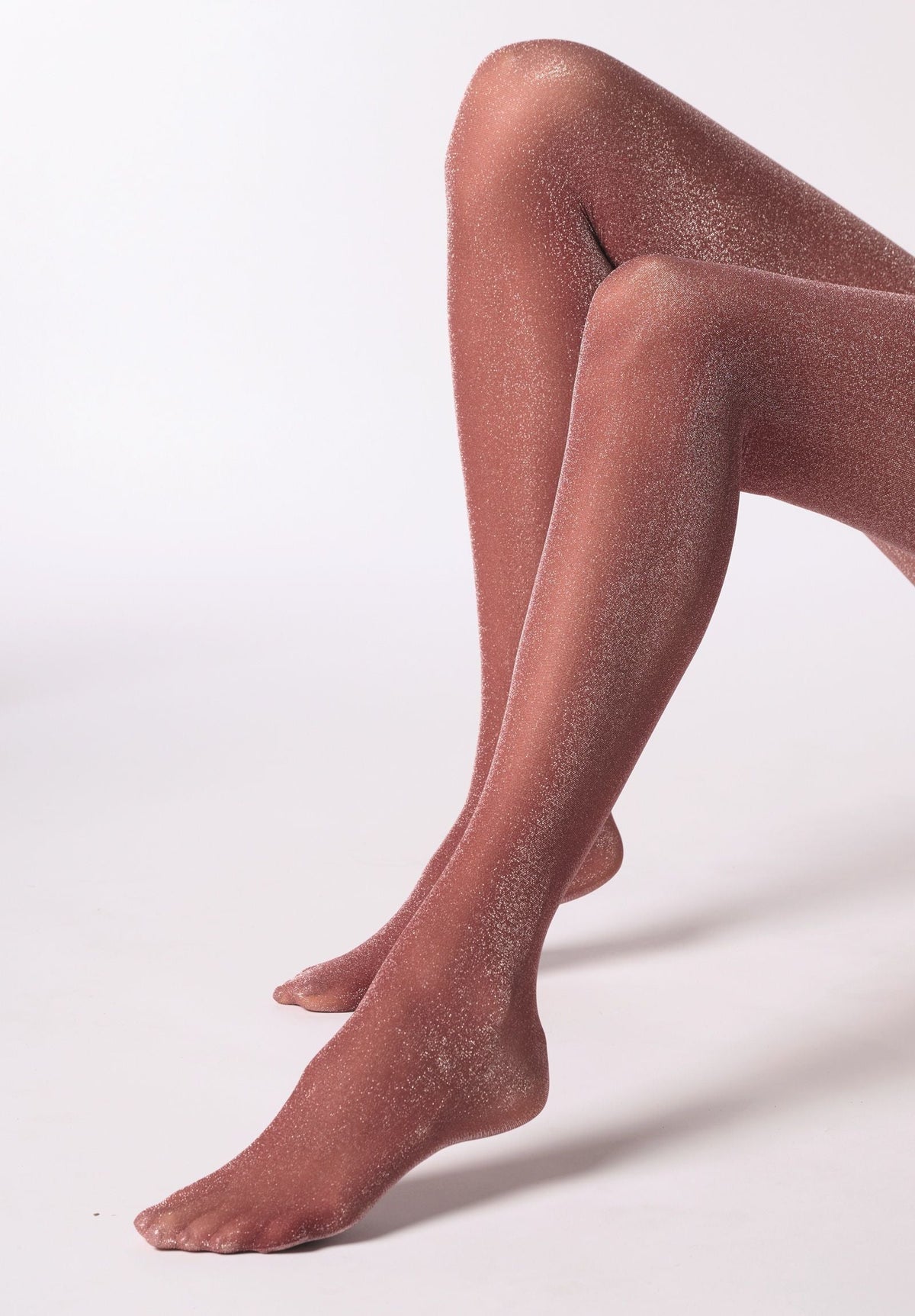 Sheer and Elegant Tights Diamonds - Intense Red