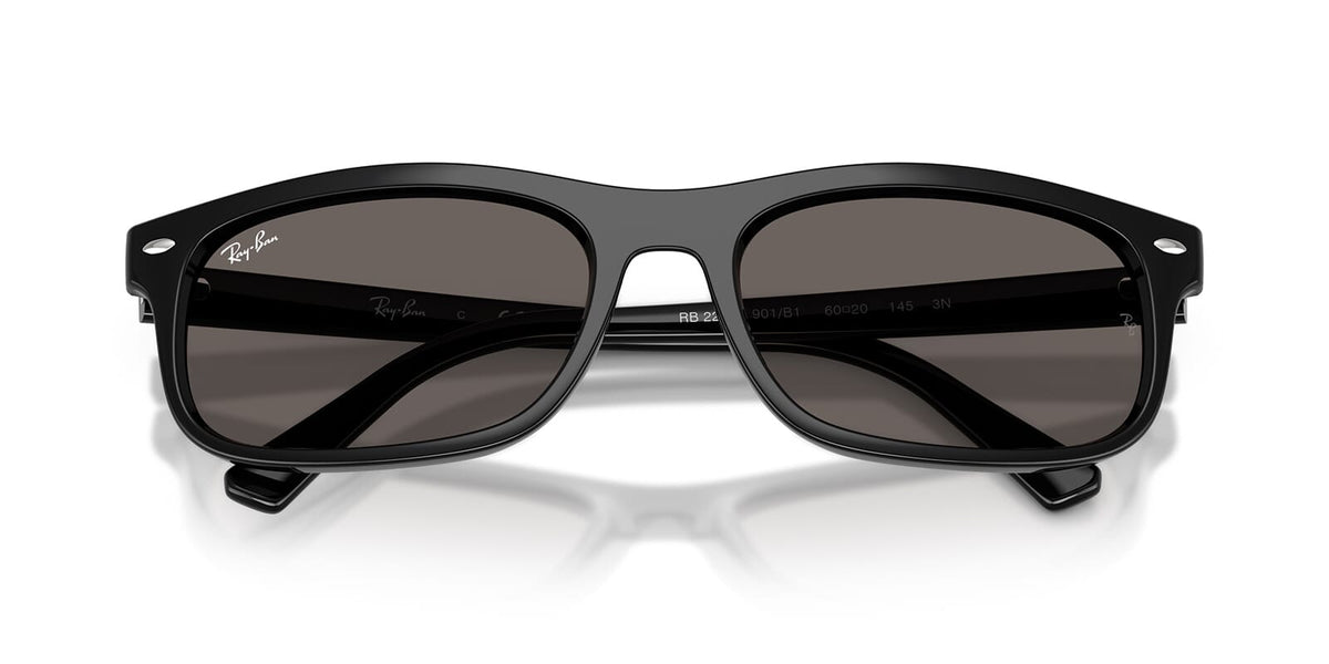 Ray-Ban RB2224